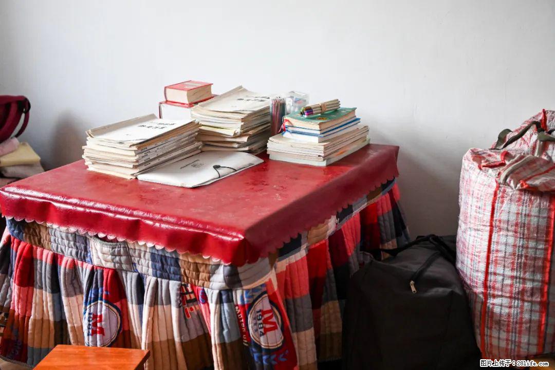 全网追的“扁担女孩”，找了一份暑假工，时薪12元 - 巴彦淖尔盟生活资讯 - 巴彦淖尔盟28生活网 bycem.28life.com